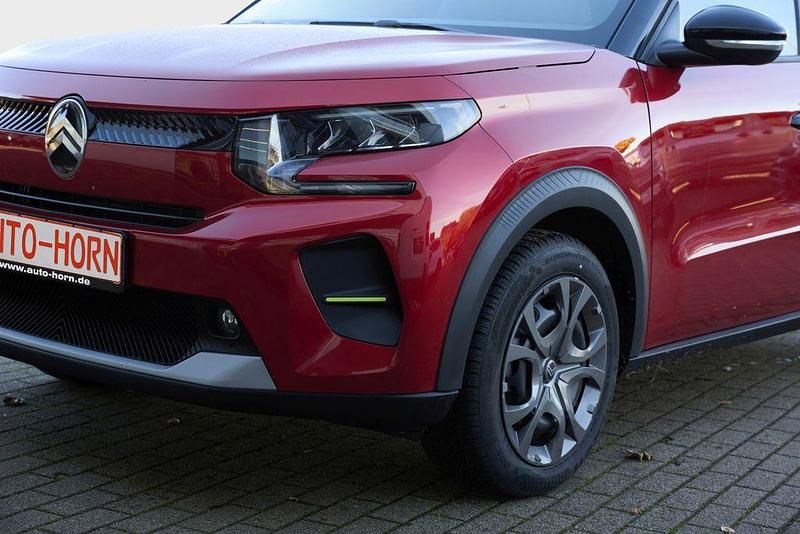 Gebraucht Citroën C3 Start 101 PS (74 kW) 2025 Rot Limousine