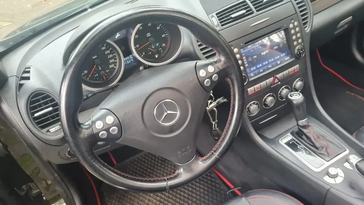 Gebraucht Mercedes SLK280 Edition 1 231 PS (169 kW) 2007 Schwarz Cabrio