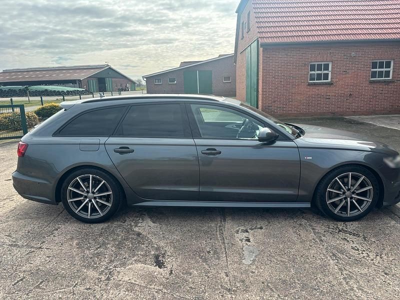 Gebraucht Audi A6 S-Line 272 PS (200 kW) 2016 Silber Kombi