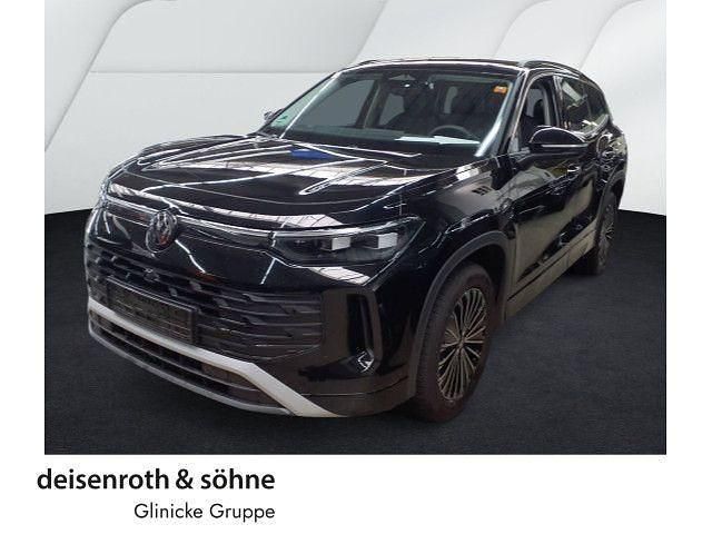 Grenadillschwarz metallic Gebraucht 2025 VW Tayron Life SUV | 36.930 € - Bild 1/4