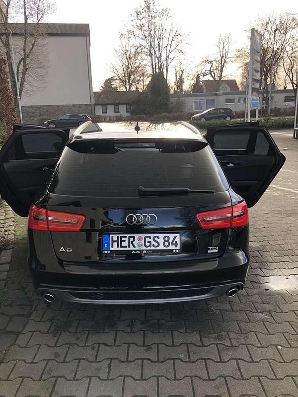 Gebraucht Audi A6 190 PS (139 kW) 2014 Schwarz Kombi