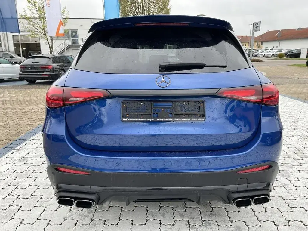 Gebraucht Mercedes GLC63 AMG AMG 476 PS (350 kW) 2024 Blau SUV