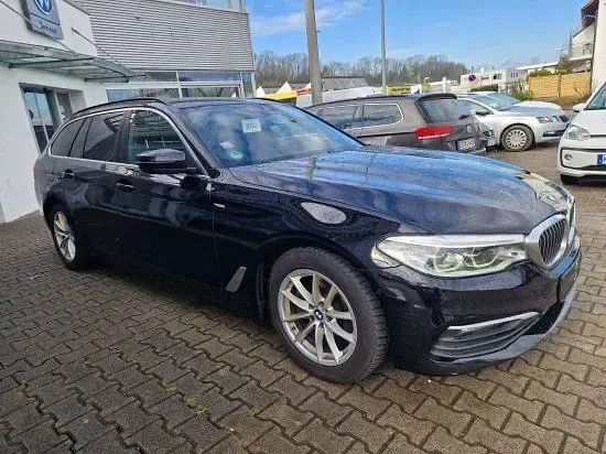 Gebraucht BMW 520 Sport Line 190 PS (139 kW) 2020 Schwarz Kombi