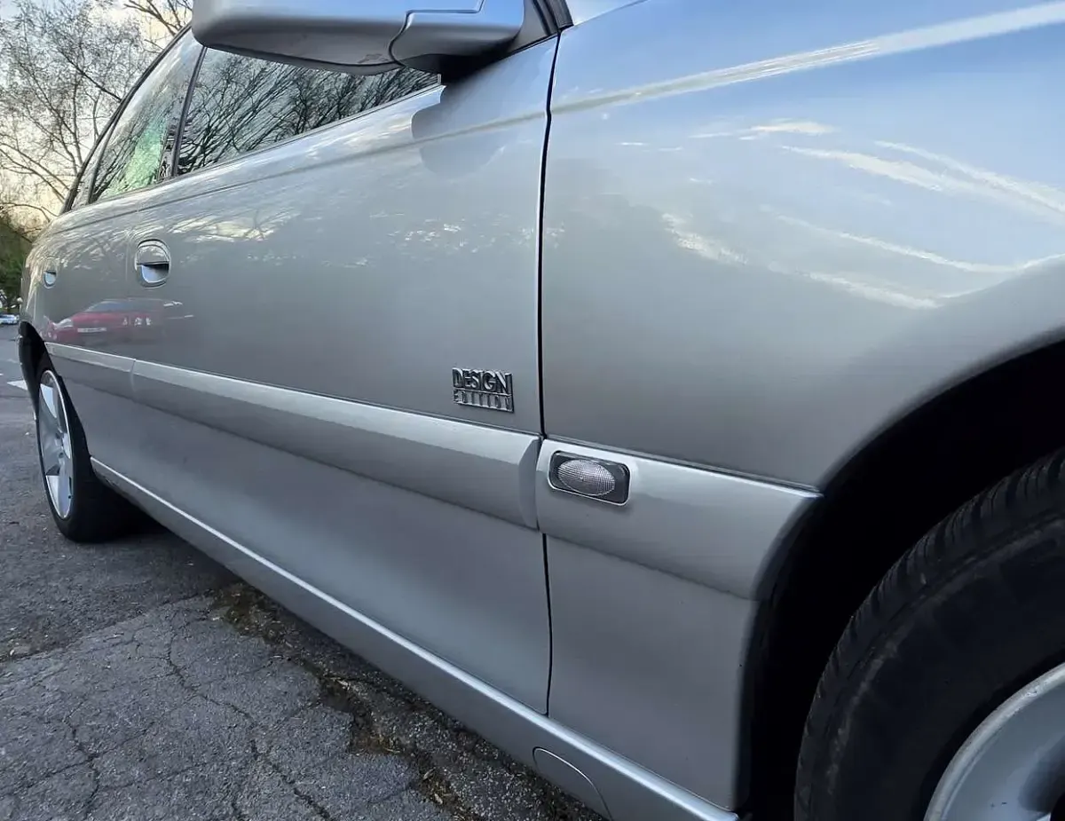 Gebraucht Opel Omega Design Edition 150 PS (110 kW) 2002 Silber Limousine