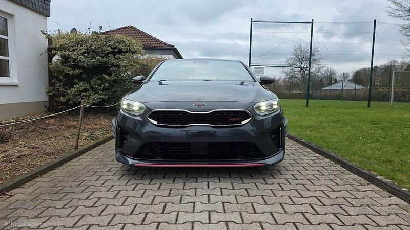 Gebraucht Kia ProCeed GT 204 PS (150 kW) 2020 Grau Kombi