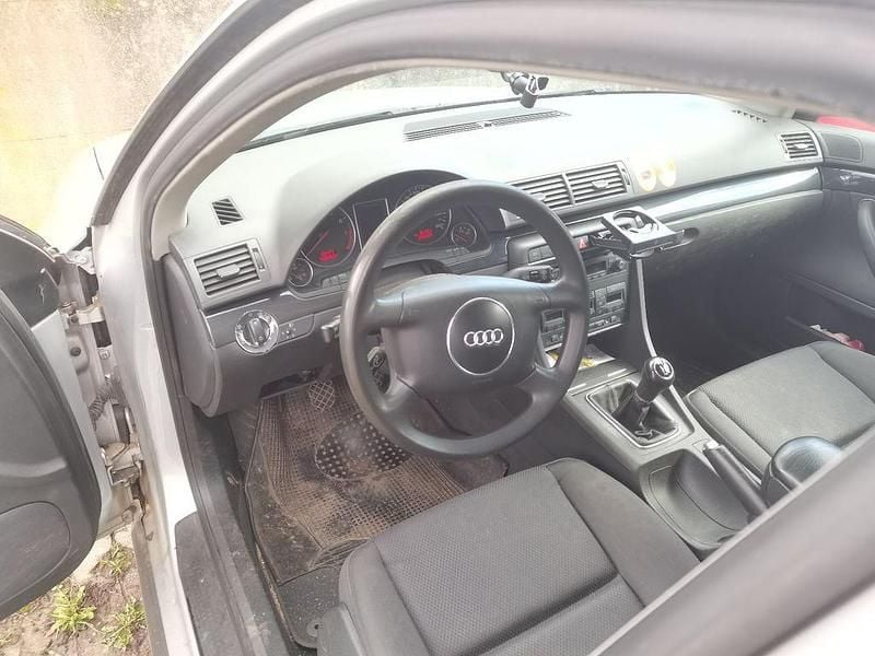 Gebraucht Audi A4 131 PS (96 kW) 2004 Silber Kombi
