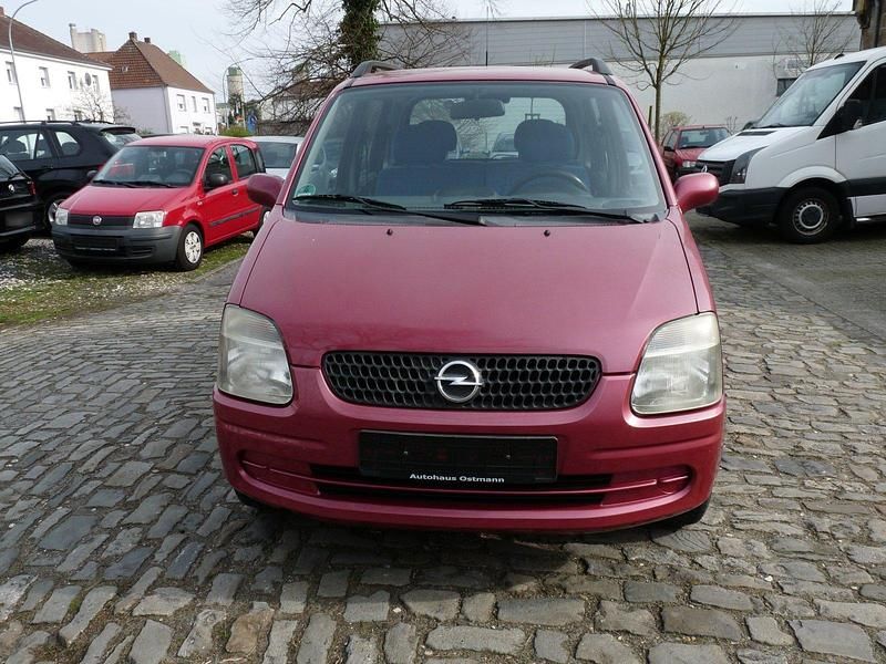 Gebraucht Opel Agila 58 PS (42 kW) 2000 Rot Van / Kleinbus