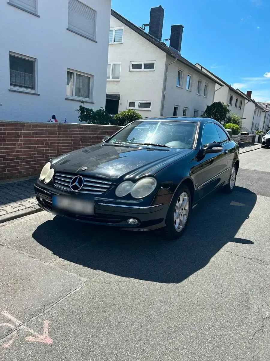 Gebraucht Mercedes CLK240 Elegance 170 PS (125 kW) 2004 Schwarz Coupé