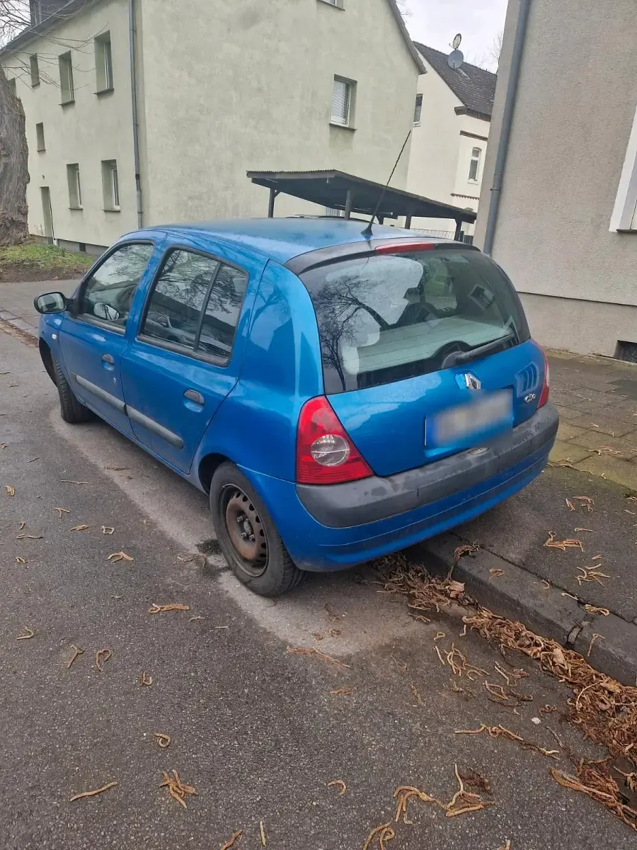 Gebraucht Renault Clio 75 PS (55 kW) 2006 Blau Kleinwagen