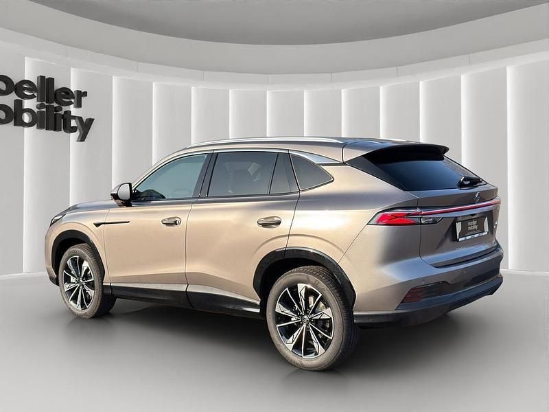 Neu MG HS Luxury 224 PS (164 kW) 2026 Silber SUV