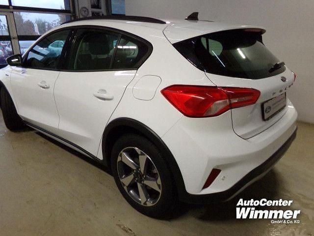 Gebraucht Ford Focus Active 150 PS (110 kW) 2021 Frostweiß Limousine