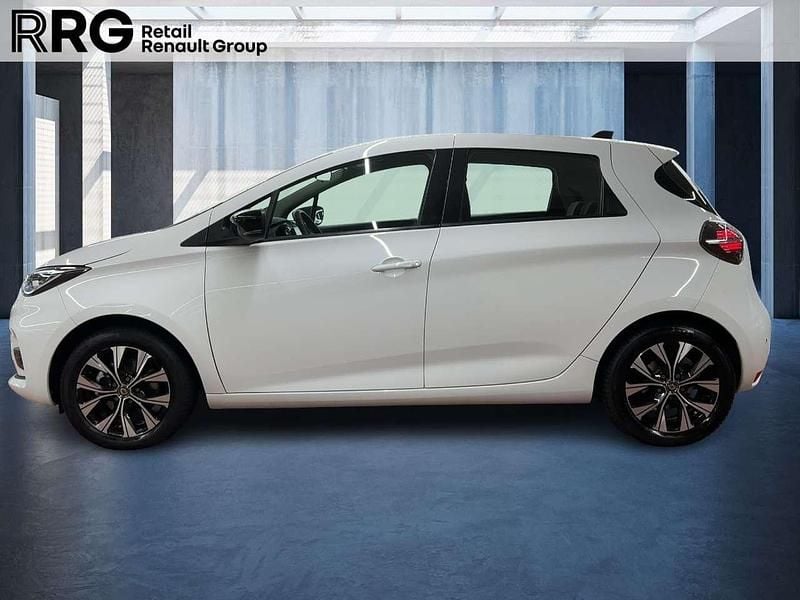 Gebraucht Renault Zoe Evolution 50 kW (69 PS) 2022 Gletscherweiss Kleinwagen