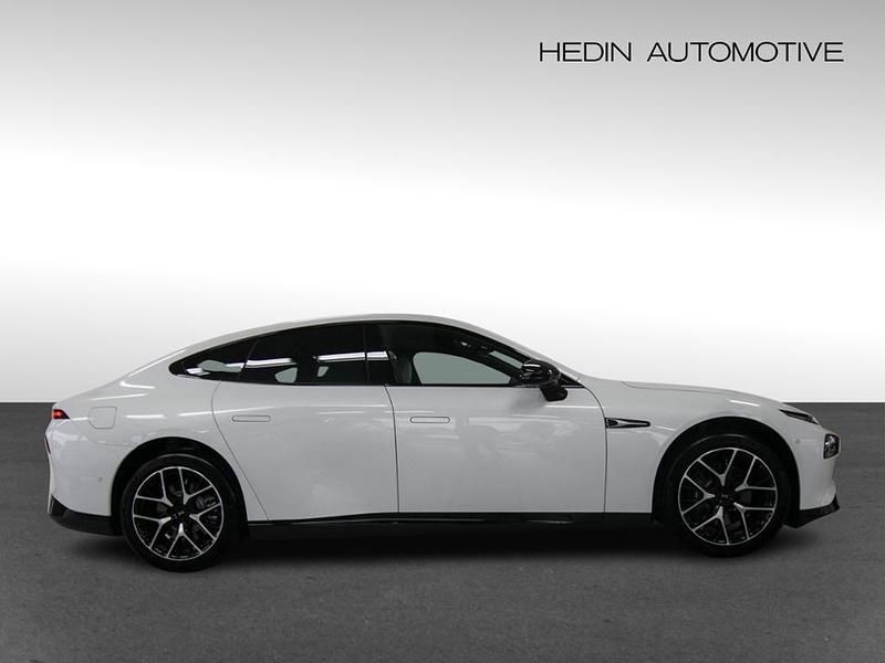 Gebraucht XPENG P7 AWD Performance 347 kW (473 PS) 2025 Weiß Limousine