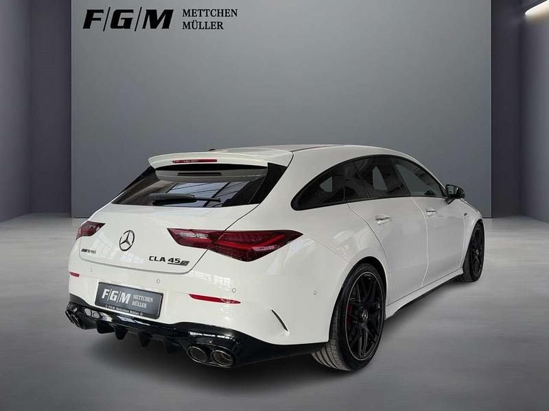 Gebraucht Mercedes CLA45 AMG Premium Plus 421 PS (309 kW) 2024 Unilack polarweiß Kombi
