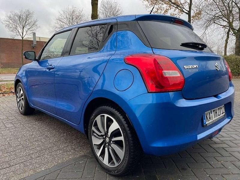 Second-hand Suzuki Swift 116 CP (85 kW) 2017 Albastru Hatchback
