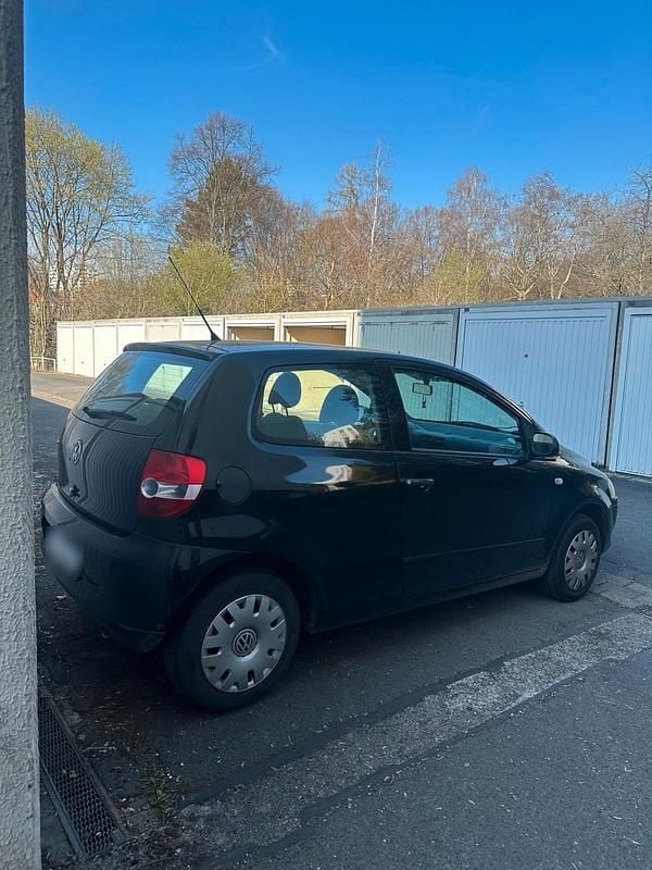 Gebraucht VW Fox 75 PS (55 kW) 2009 Schwarz Kleinwagen