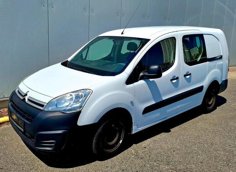Weiß Gebraucht 2017 Citroën Berlingo Van / Kleinbus | 6.300 € (Superpreis) - Bild 1/4
