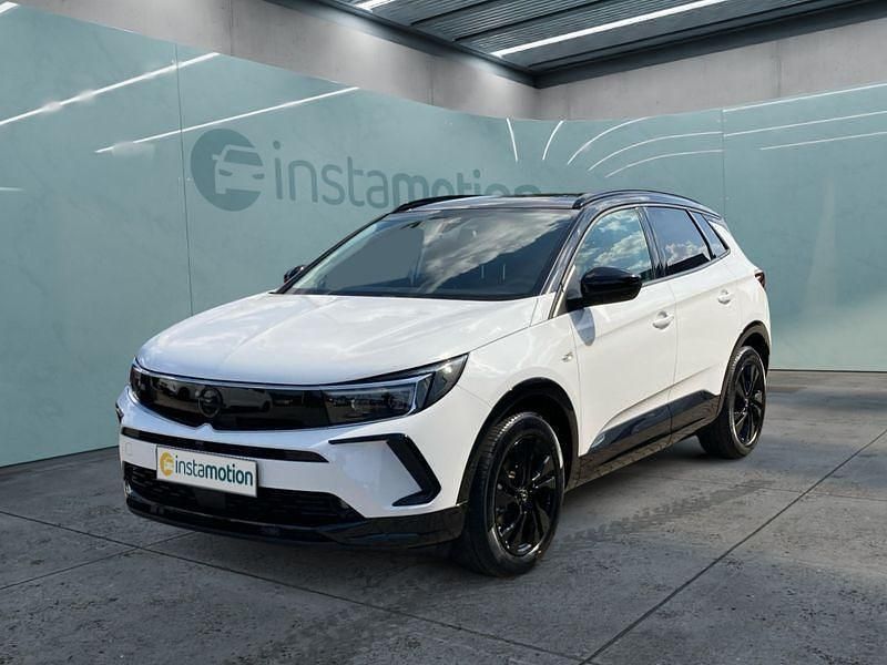 Weiß Gebraucht 2023 Opel Grandland X SUV | 21.349 € (Guter Preis) - Bild 1/4
