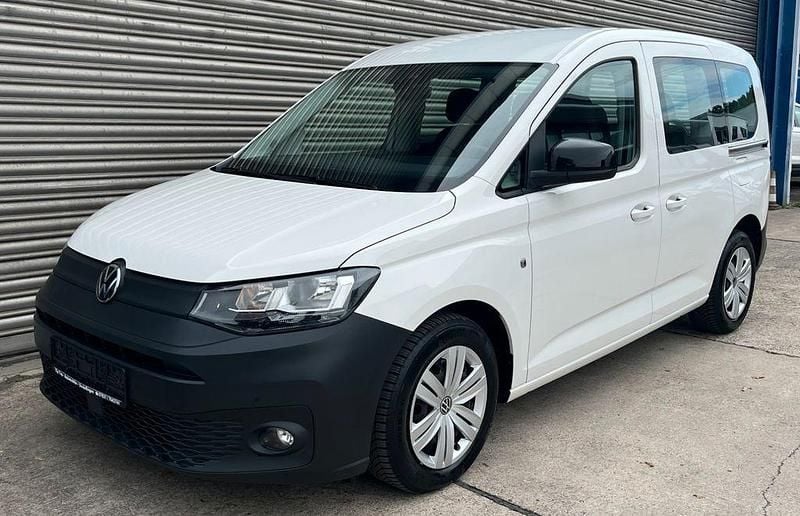 Weiß Gebraucht 2022 VW Caddy Van / Kleinbus | 21.800 € (Superpreis) - Bild 1/4