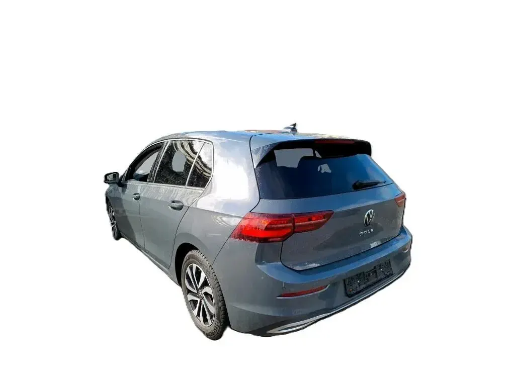 Gebraucht VW Golf VIII 150 PS (110 kW) 2022 Grau Limousine