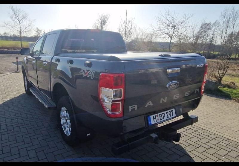 Gebraucht Ford Ranger 160 PS (117 kW) 2019 Grau Abholung