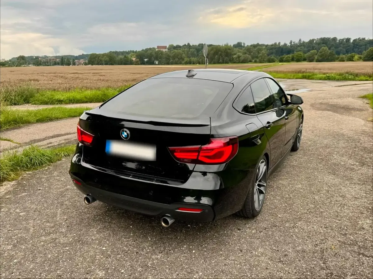 Gebraucht BMW 340 M Performance 360 PS (264 kW) 2017 Schwarz Limousine