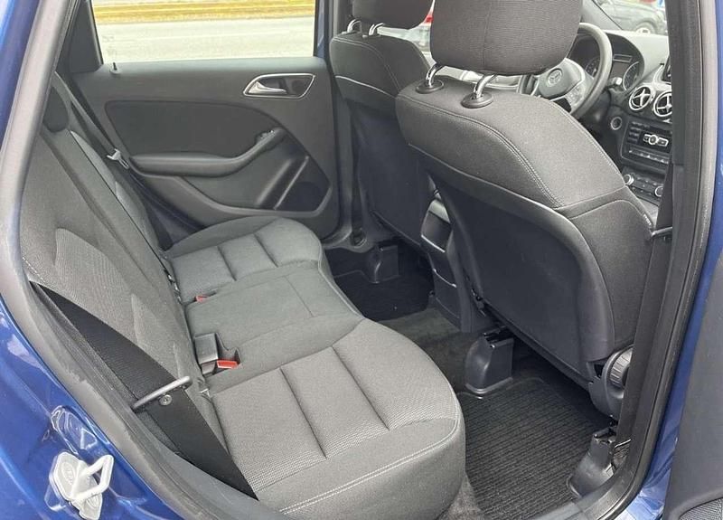 Gebraucht Mercedes B200 136 PS (100 kW) 2012 Van / Kleinbus