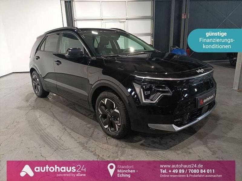Schwarz Gebraucht 2023 Kia e-Niro Inspiration SUV | 25.220 € (Superpreis) - Bild 1/4