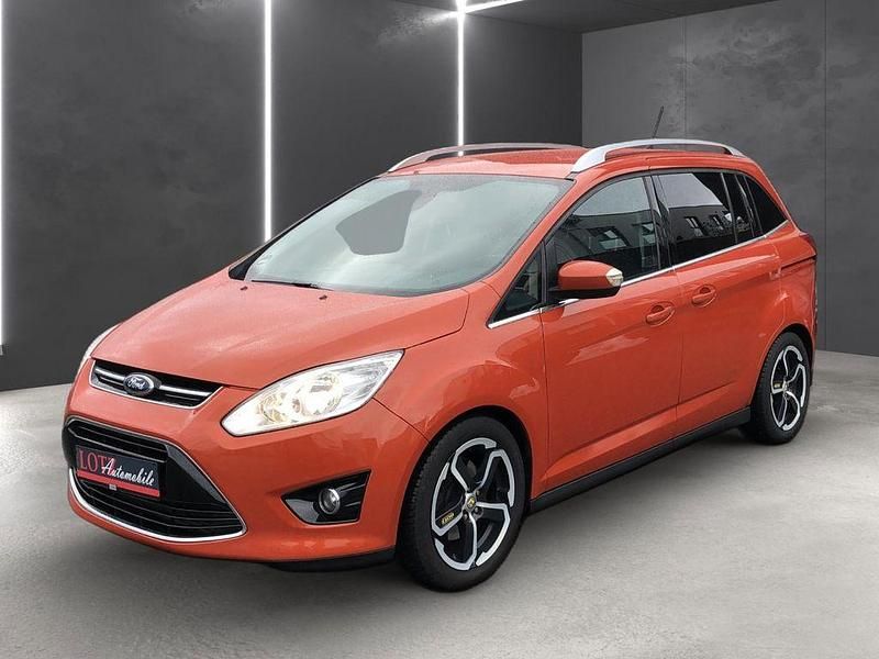 Gebraucht Ford Grand C-Max Titanium 140 PS (102 kW) 2011 Orange Van / Kleinbus
