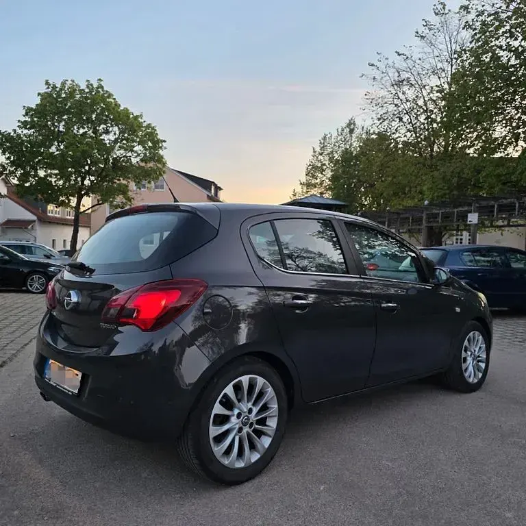 Usado Opel Corsa Innovation 116 HP (85 kW) 2015 Cinzento Citadino