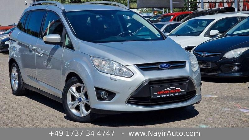 Gebraucht Ford Grand C-Max 125 PS (91 kW) 2013 Silber Van / Kleinbus