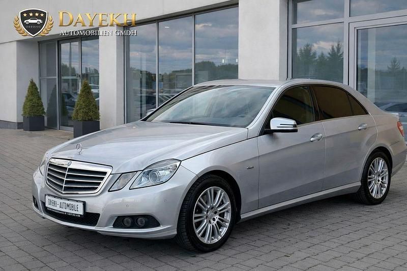 Gebraucht Mercedes E200 184 PS (135 kW) 2010 Silber Limousine