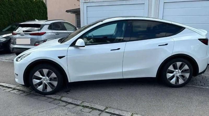 Gebraucht Tesla Model Y 378 kW (514 PS) 2023 Weiß SUV