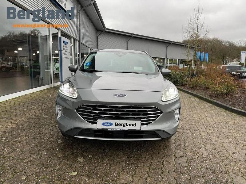 Gebraucht Ford Kuga Titanium X 224 PS (164 kW) 2024 Lackierung metallic "mineralsilber" silber SUV