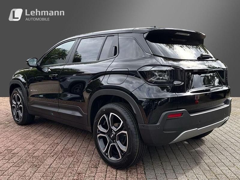 Neu Jeep Avenger Summit 110 PS (80 kW) 2026 Volcano black SUV