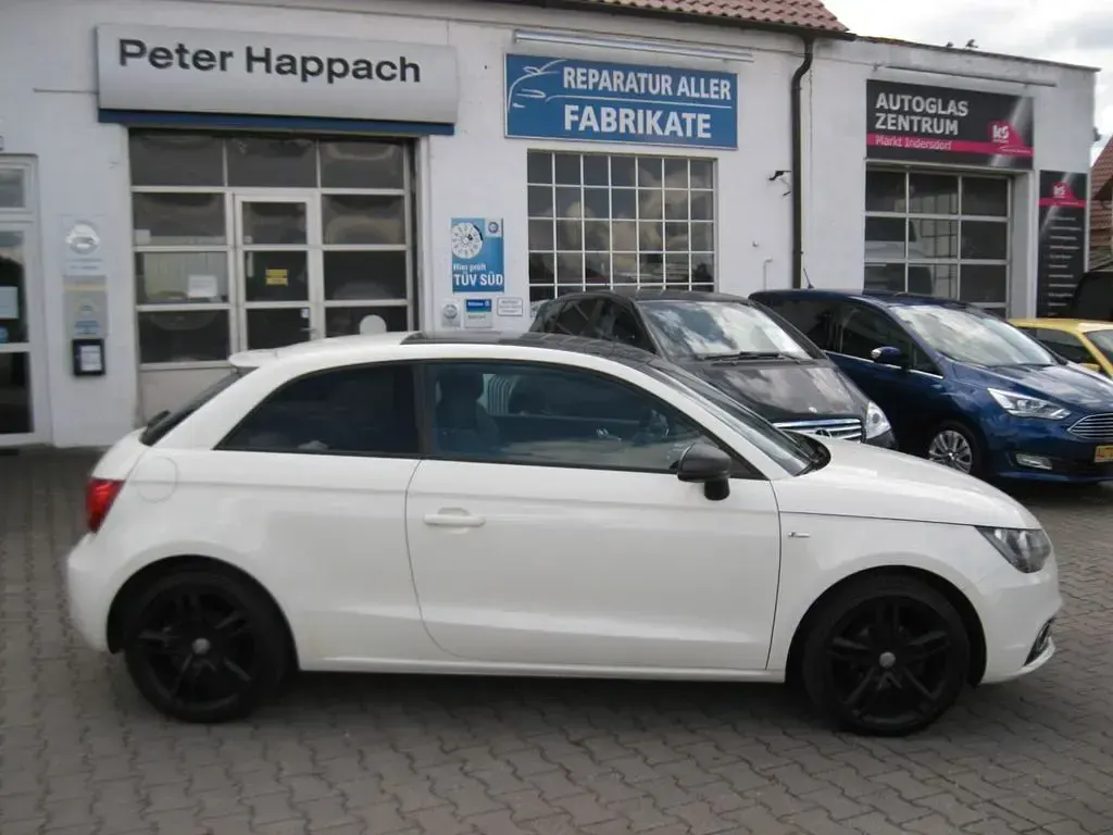 Gebraucht Audi A1 S-Line 86 PS (63 kW) 2012 Weiß Kleinwagen
