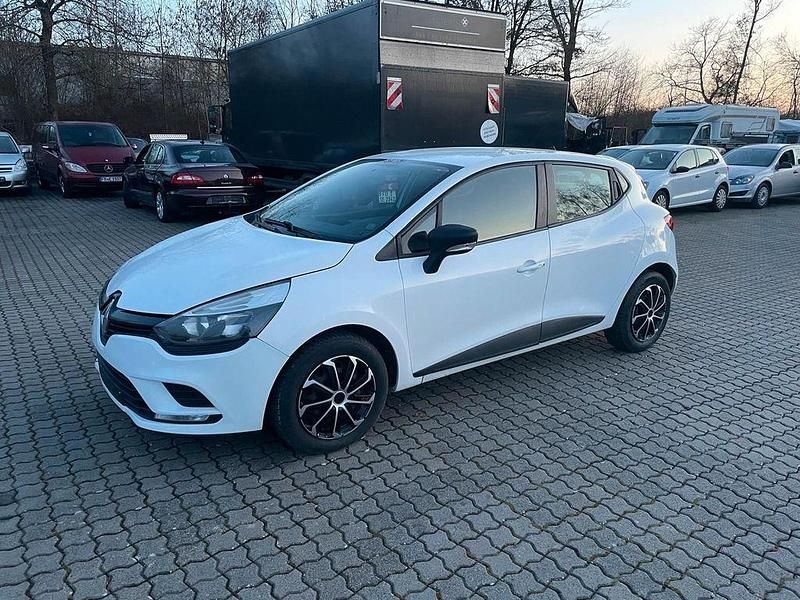 Gebraucht Renault Clio IV Life 75 PS (55 kW) 2016 Weiß Limousine