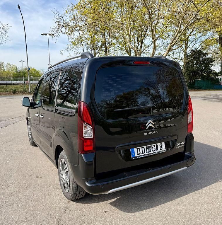 Gebraucht Citroën Berlingo 92 PS (67 kW) 2015 Schwarz Van / Kleinbus