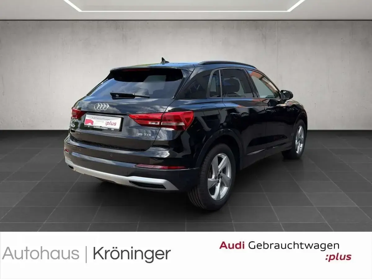Gebraucht Audi Q3 Advanced 150 PS (110 kW) 2024 Mythosschwarz metallic SUV