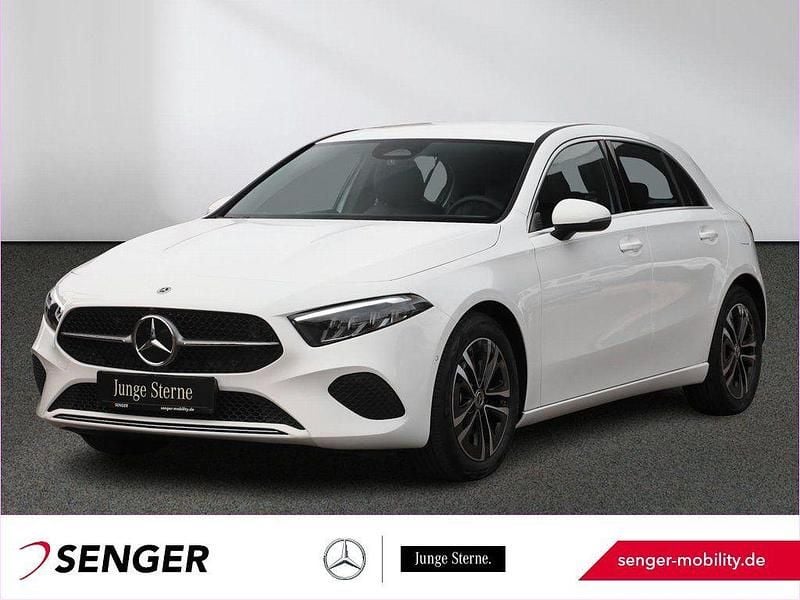 Unilack polarweiß Gebraucht 2024 Mercedes A200 Advanced Limousine | 29.980 € (Fairer Preis) - Bild 1/3