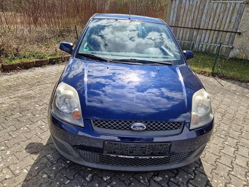Gebraucht Ford Fiesta 101 PS (74 kW) 2006 Kleinwagen