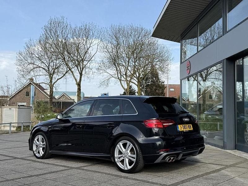 Używany Audi A3 S-Line 150 KM (110 kW) 2020 Czarny Sedan/Limuzyna