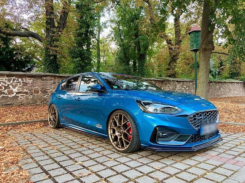 Gebraucht Ford Focus ST 280 PS (205 kW) 2019 Andere farben Limousine