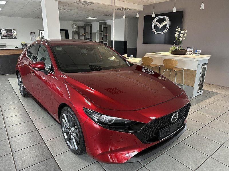 Gebraucht Mazda 3 Selection 150 PS (110 kW) 2021 Magmarot Limousine