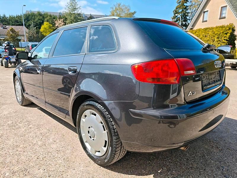 Gebraucht Audi A3 102 PS (75 kW) 2006 Grau Kleinwagen