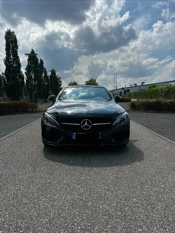 Gebraucht Mercedes C180 Edition 156 PS (114 kW) 2018 Schwarz Cabrio