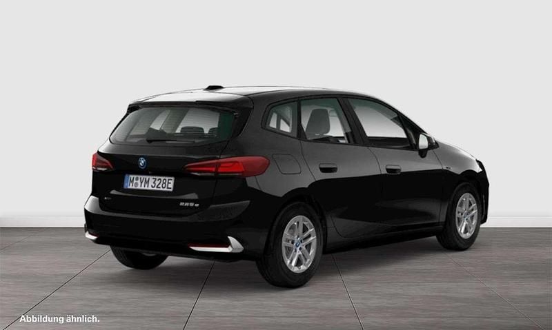Gebraucht BMW 225 Performance 245 PS (180 kW) 2022 Schwarz Van / Kleinbus