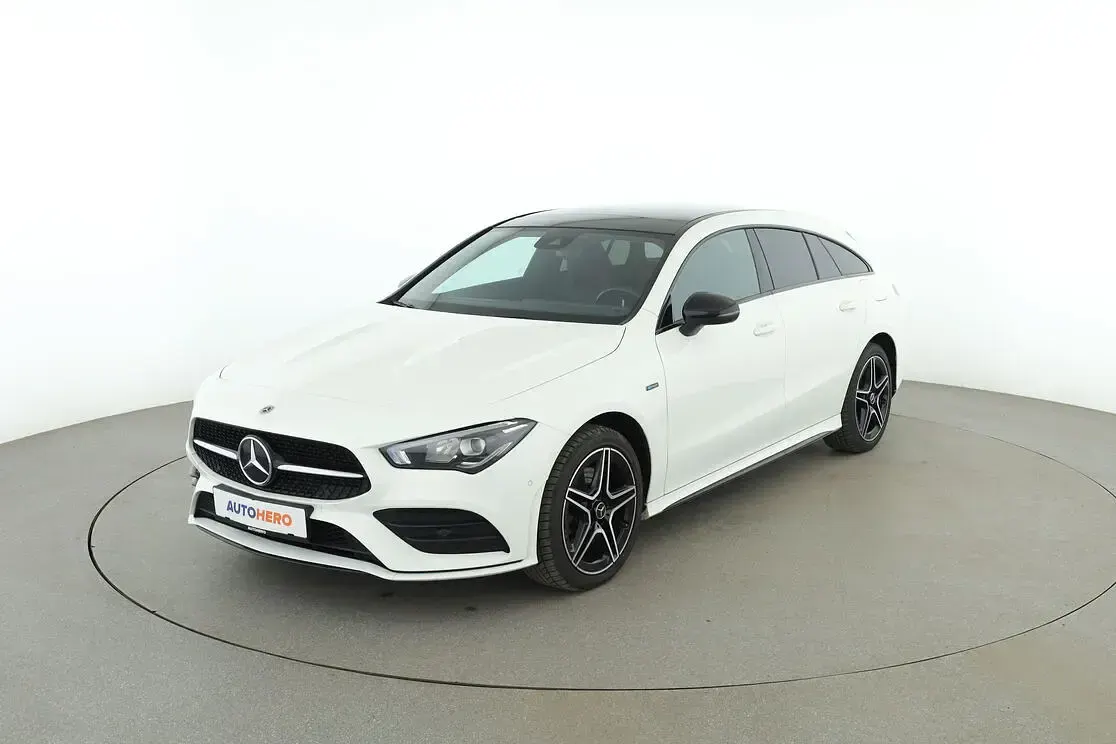 Gebraucht Mercedes CLA250e Shooting Brake AMG line 102 PS (75 kW) 2020 Kombi