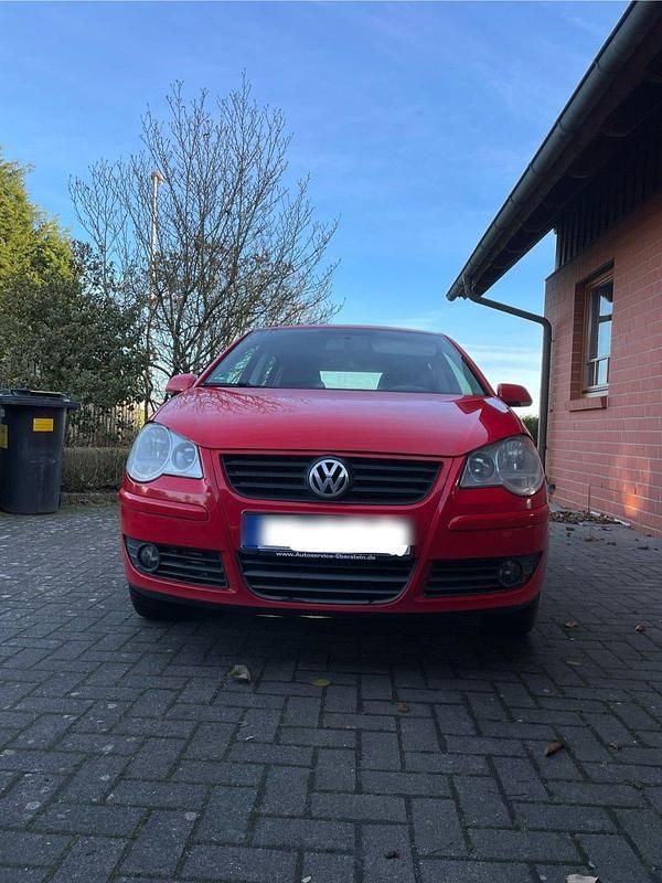 Rot Gebraucht 2009 VW Polo Kleinwagen | 1.000 € (Superpreis) - Bild 1/4