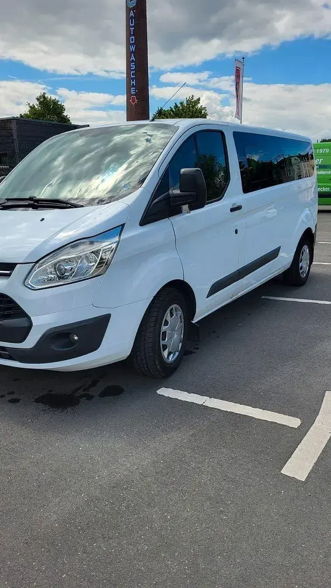 Gebraucht Ford Transit Custom Basis 131 PS (96 kW) 2016 Weiß Kombi
